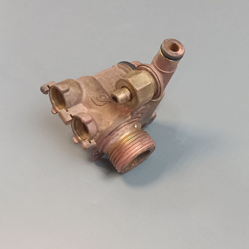 Б/У Гидрогруппа для котлов BAXI Main-5  (соединительный элемент насоса) арт. 710504600