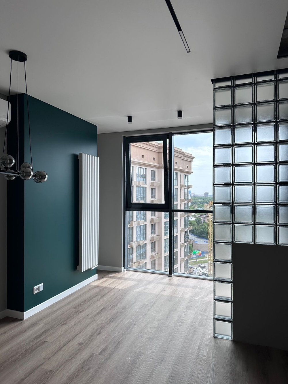 Стеклоблок бесцветный арктик черный бриллиант Vitrablok 19х19х8