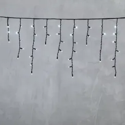 Светодиодная бахрома с колпачком 3,1*0,5 м., 120 холодных белых LED ламп, мерцание, каучуковый черный провод, LTC (LL120BLW-1-2W)