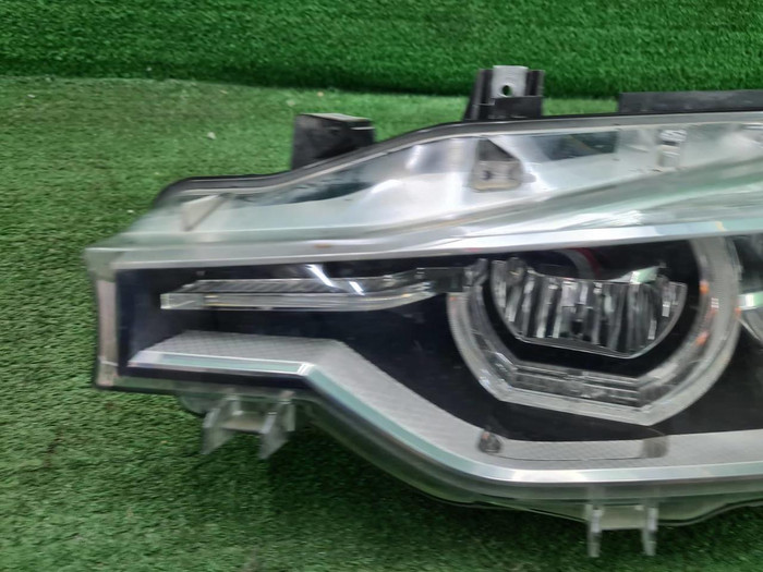 Фара левая BMW 3er F30 (2015-2020) LED