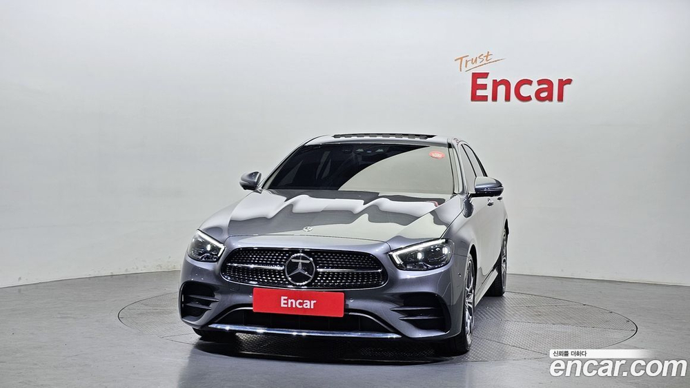 Mercedes-Benz E-Class W213 E220d 4MATIC AMG Line (08.2021)