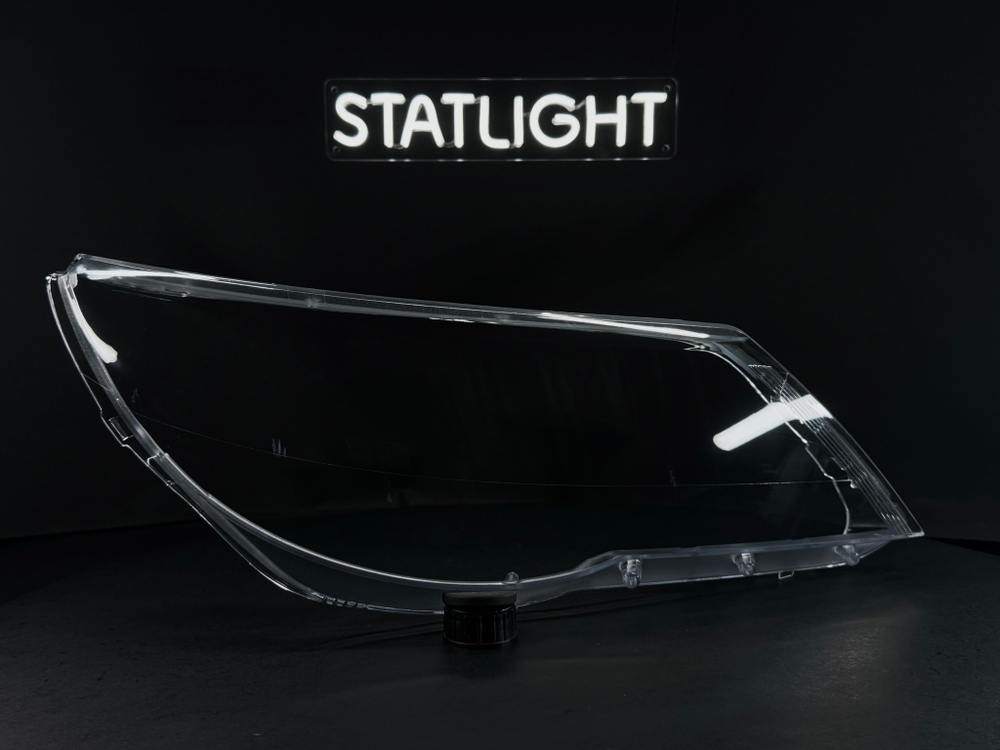 Правое стекло фары Volkswagen Tiguan 1 2007-2011