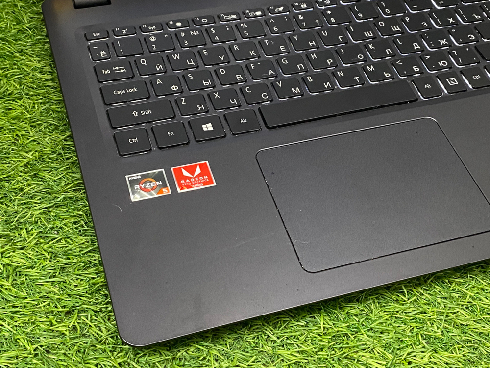 Ноутбук Acer 15.6' R5 3500U/Vega 8/8GB/256GB/ Aspire 5[A515-43-R89G]/Windows 10