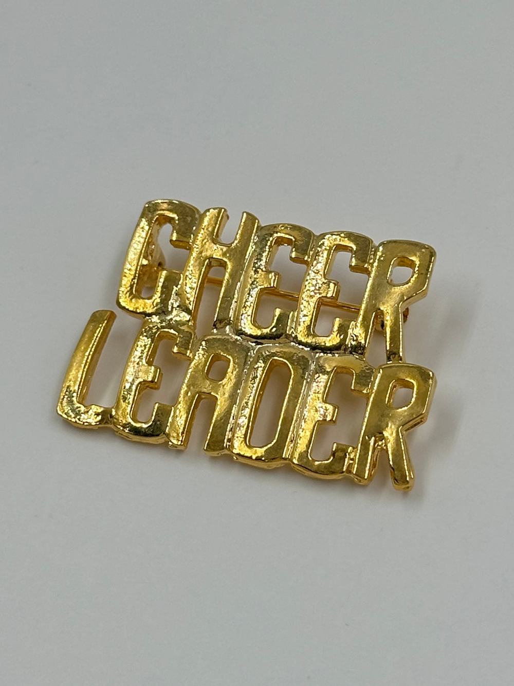 Брошь «Cheerleader»
