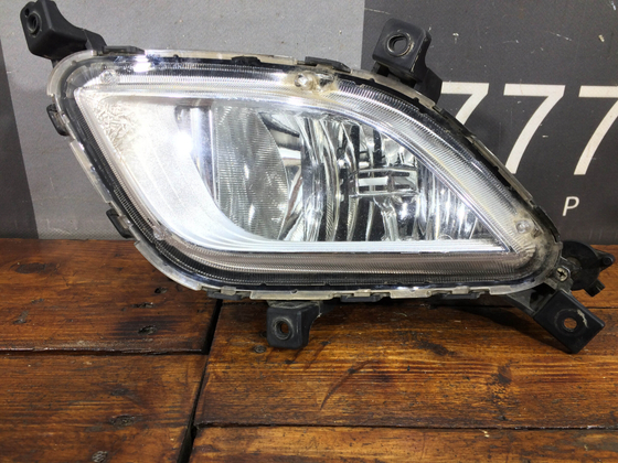 ПТФ передняя левая Kia Cerato 3 (YD) 16-20 Б/У Оригинал 92201A7500