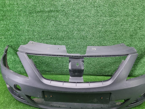 Бампер передний Lada Largus (2012-2021)