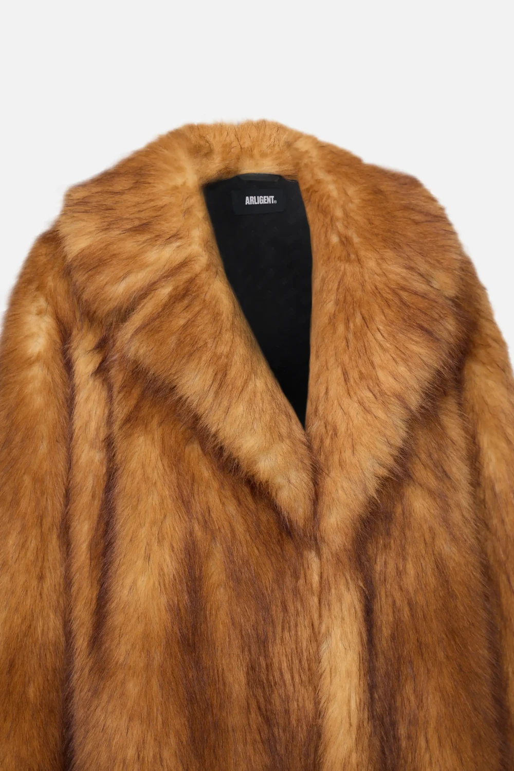 Длинная шуба из экомеха