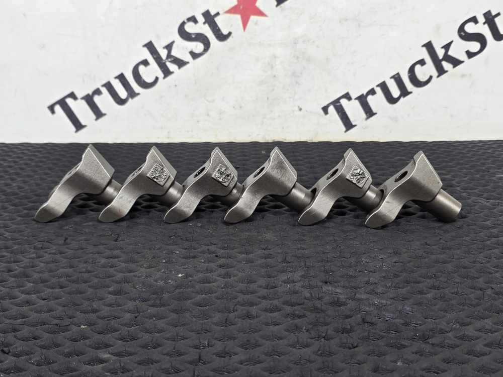 Комплект кронштейнов форсунок топливных 2017г