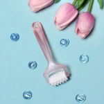 Массажер роликовый для лица, шеи и зоны декольте «Омоложение», микс 2 цвета, 14*4,5см