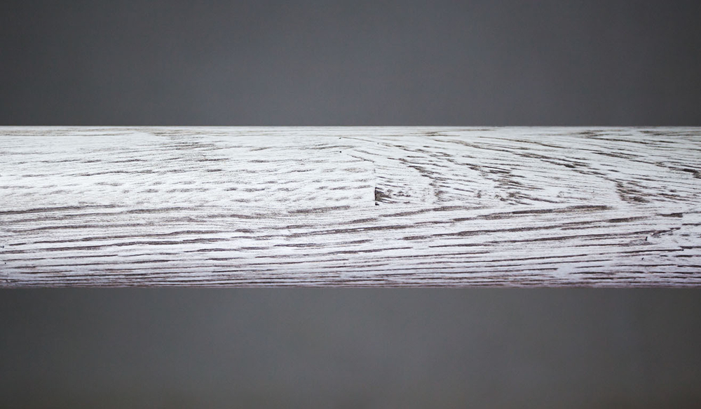 Окрашенный поручень (дуб) - белый + черная патина (L=2 метра)