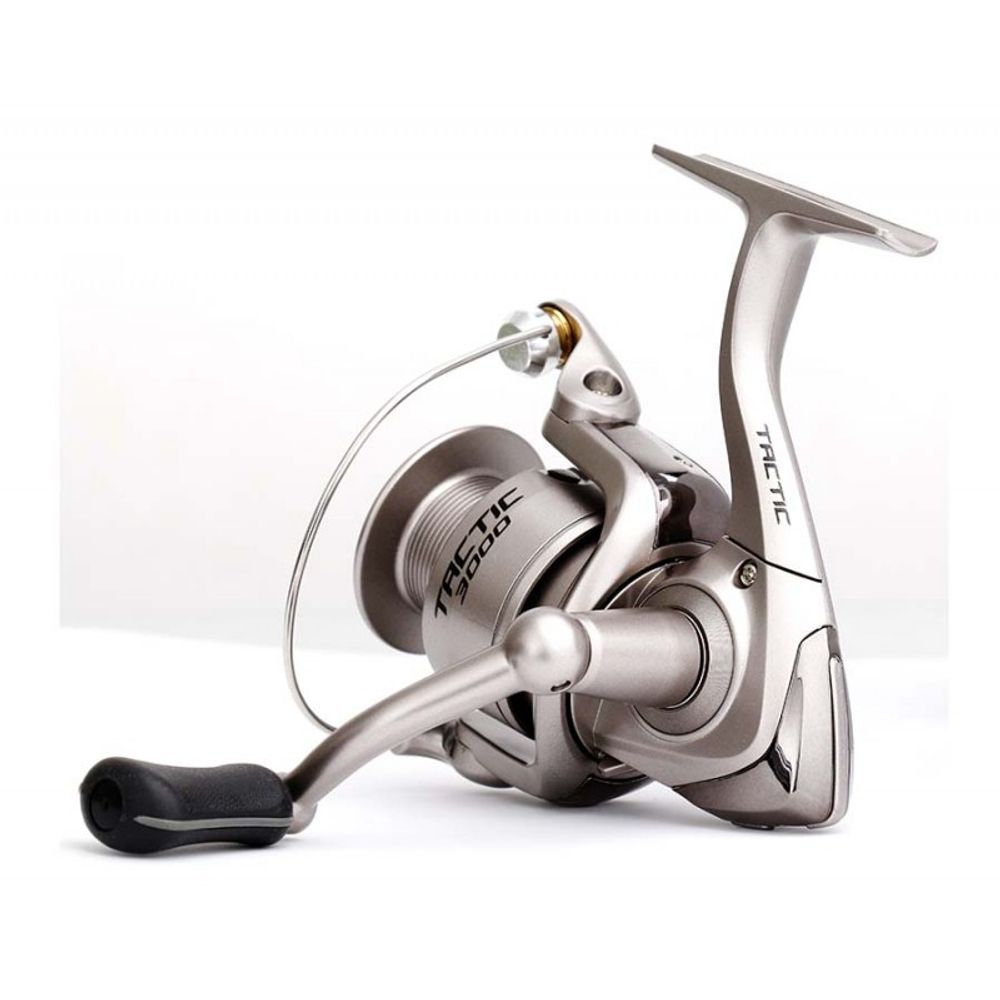 FLAGMAN Катушка спиннинговая Tactic 3000 1ш.п. (Уценка)