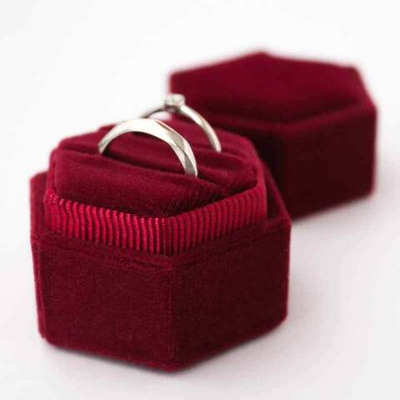 Футляр шестигранный, серия "ЛАРИСА ИВАНОВНА", 50х50х43 мм