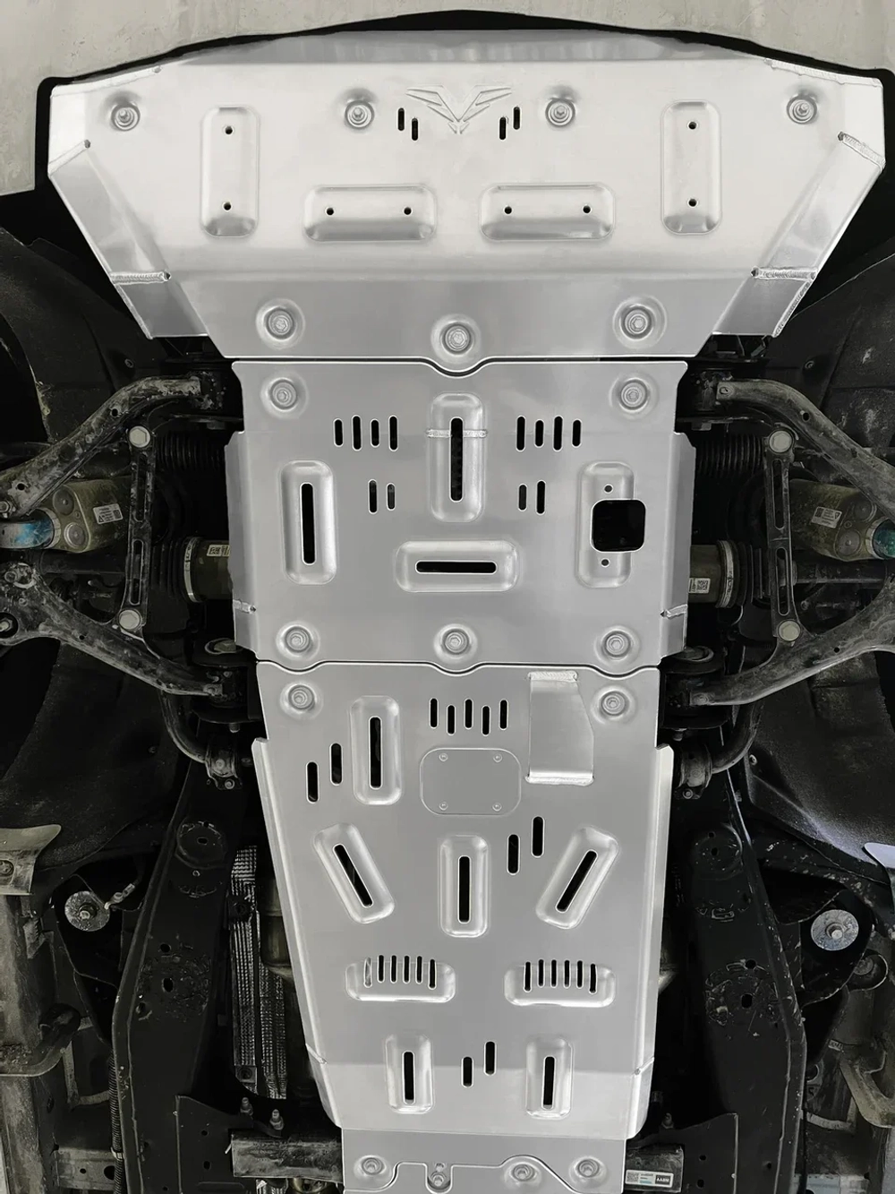 Защита днища 8мм для Chevrolet Silverado 2019+ Шевроле Сильверадо защита картера кпп двигателя бака