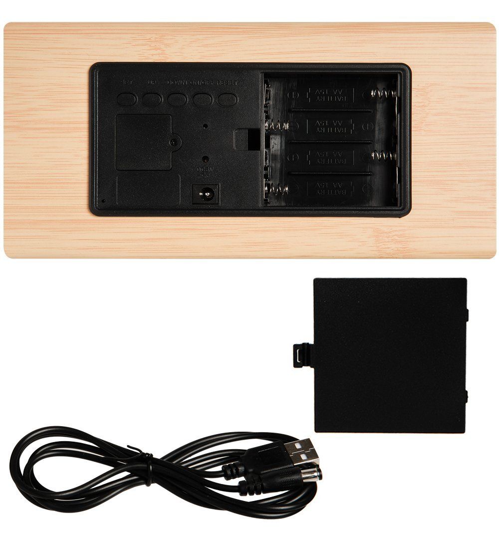 ЯЛ-07-21/ 2 Часы электронные бол. треугольные (бежевые с зеленым циферблатом)