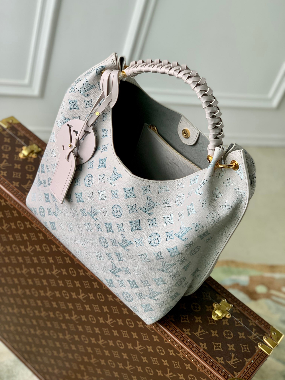 Louis Vuitton Carmel