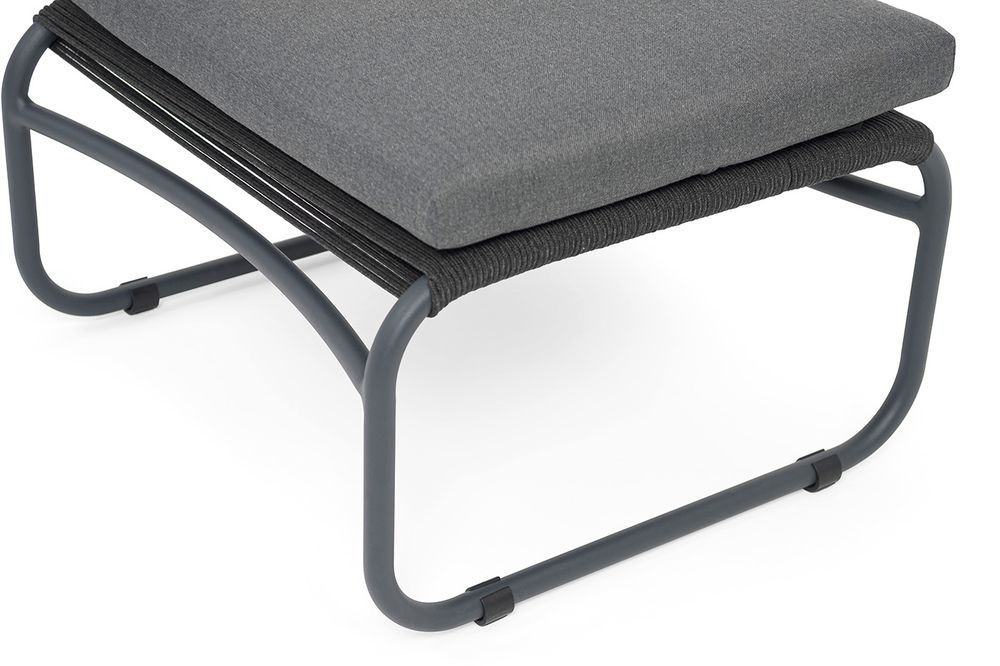 "Ането" пуф плетеный из роупа, каркас алюминий темно-серый (RAL7024) муар, роуп темно-серый круглый