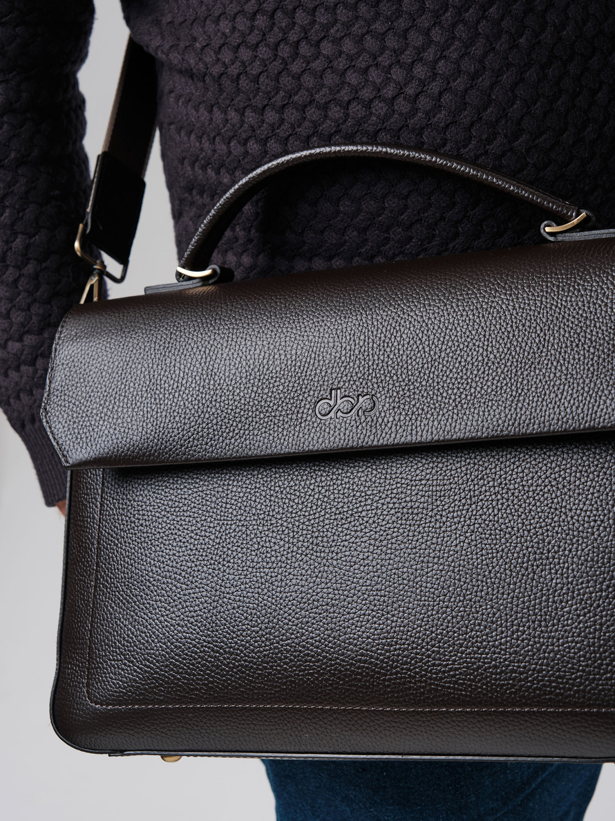 Мужская кожаная сумка Levi DBR 7115 темно-коричневый