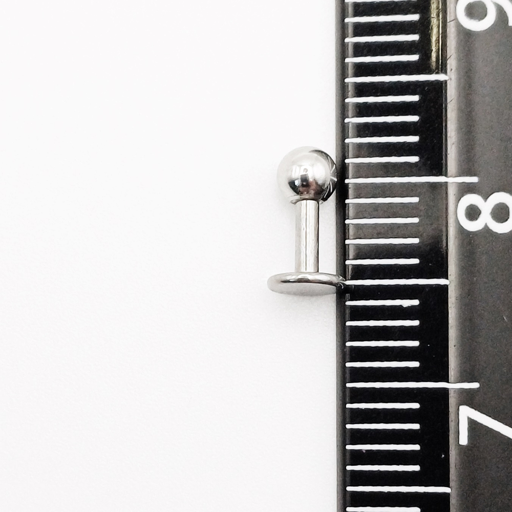 Лабрет (микроштанга) для пирсинга 4 мм из медицинской стали с шариком 3 мм. 1 шт