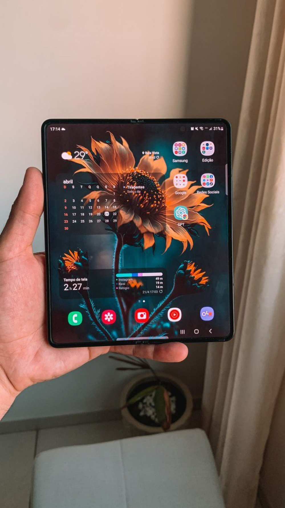 Смартфон Samsung Galaxy Z Fold6