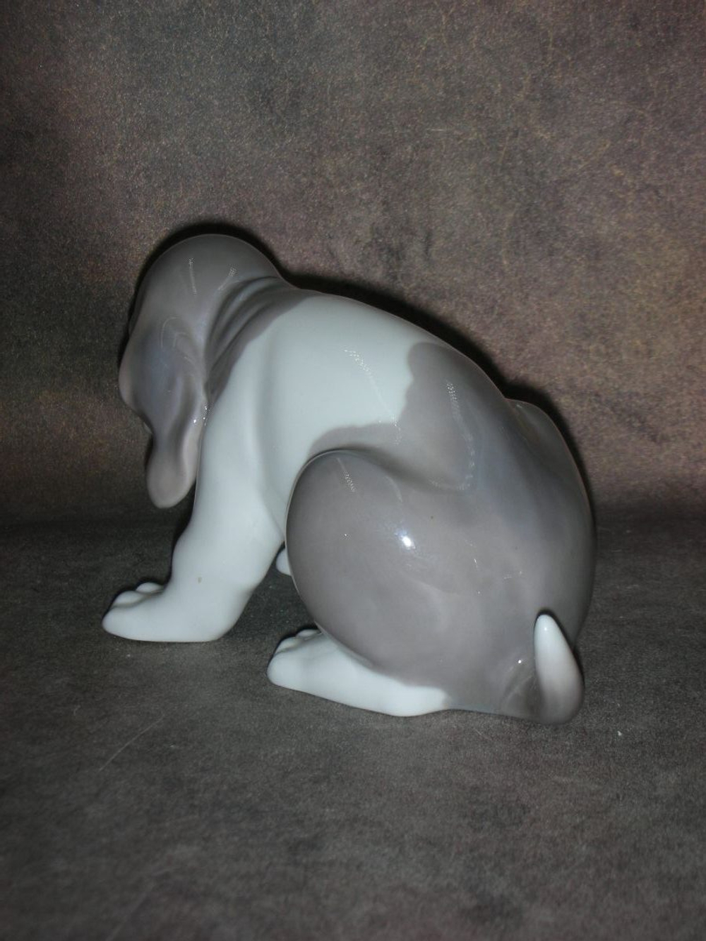 Статуэтка. Фарфор. Собака щенок. Lladro. Испания