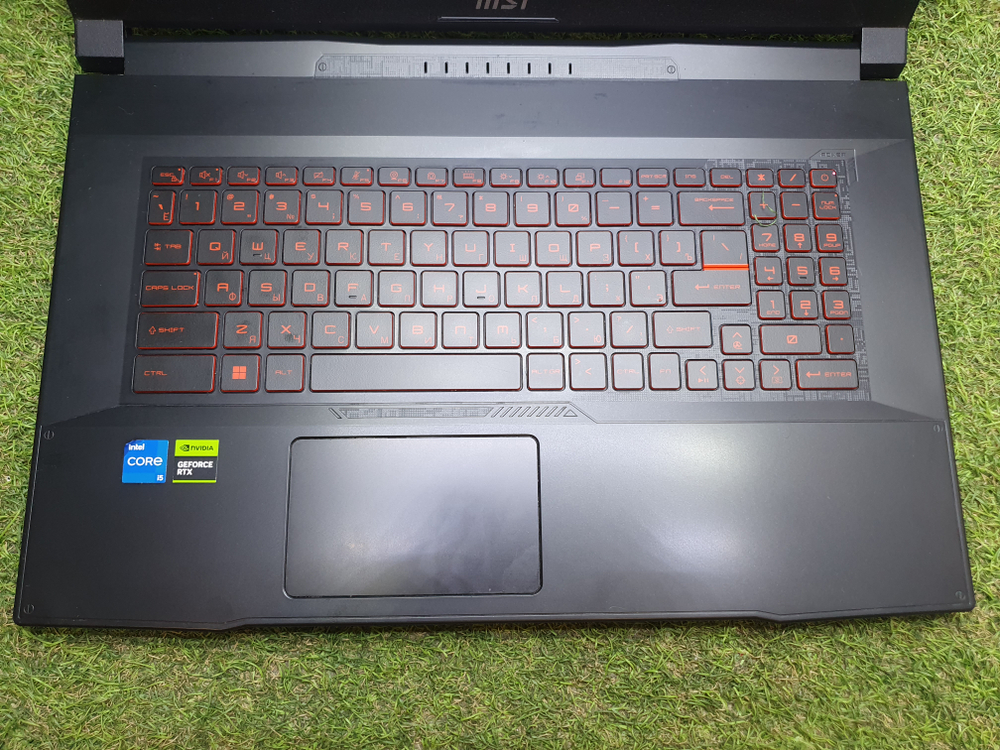 Игровой MSI i5-12/16Gb/RTX 3050 4Gb/144Hz/Katana GF76 B12UCR-821XRU/Windows 11