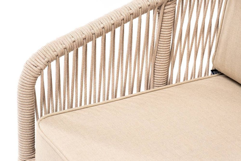 "Канны" кресло плетеное из роупа, основание дуб, роуп бежевый круглый, ткань бежевая 052