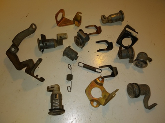 замки, фурнитура к ним