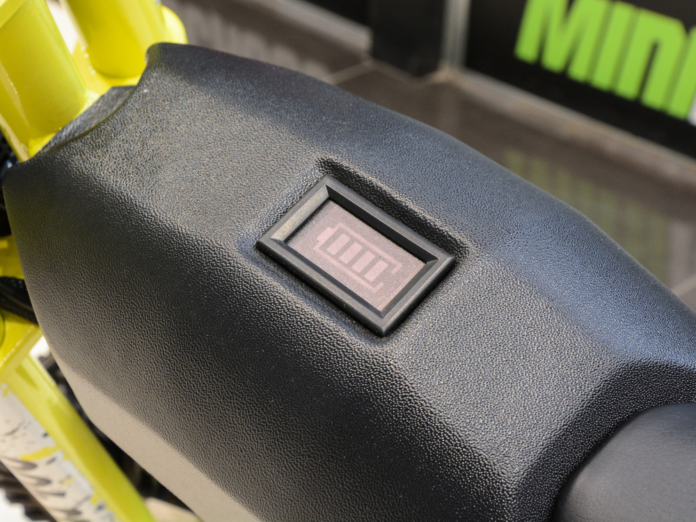 Мотоцикл электрический KiloWatT KIB KROSS 900 Yellow (LED)