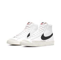 Кроссовки Nike Blazer Mid '77 Vintage 'White Black Beige' BQ6806-100