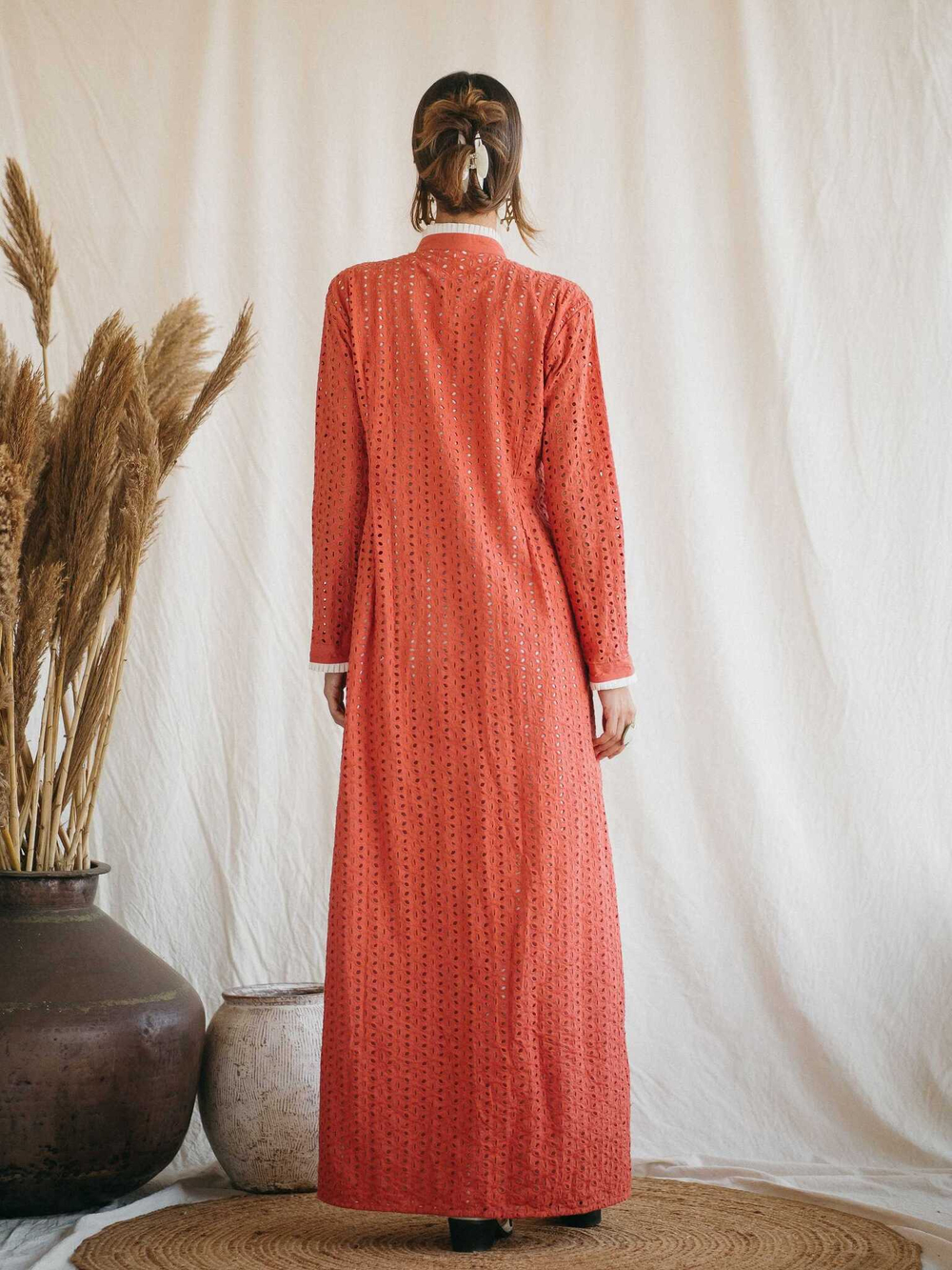 Платье макси из прошвы (коралл)