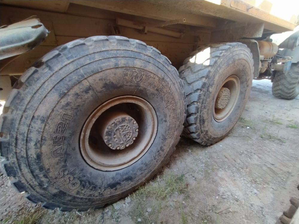 МАЗ 6517 6x6 Самосвал 6517X9-410-051 (Дизельный, 14,9 л, 418 л.с., МТ)