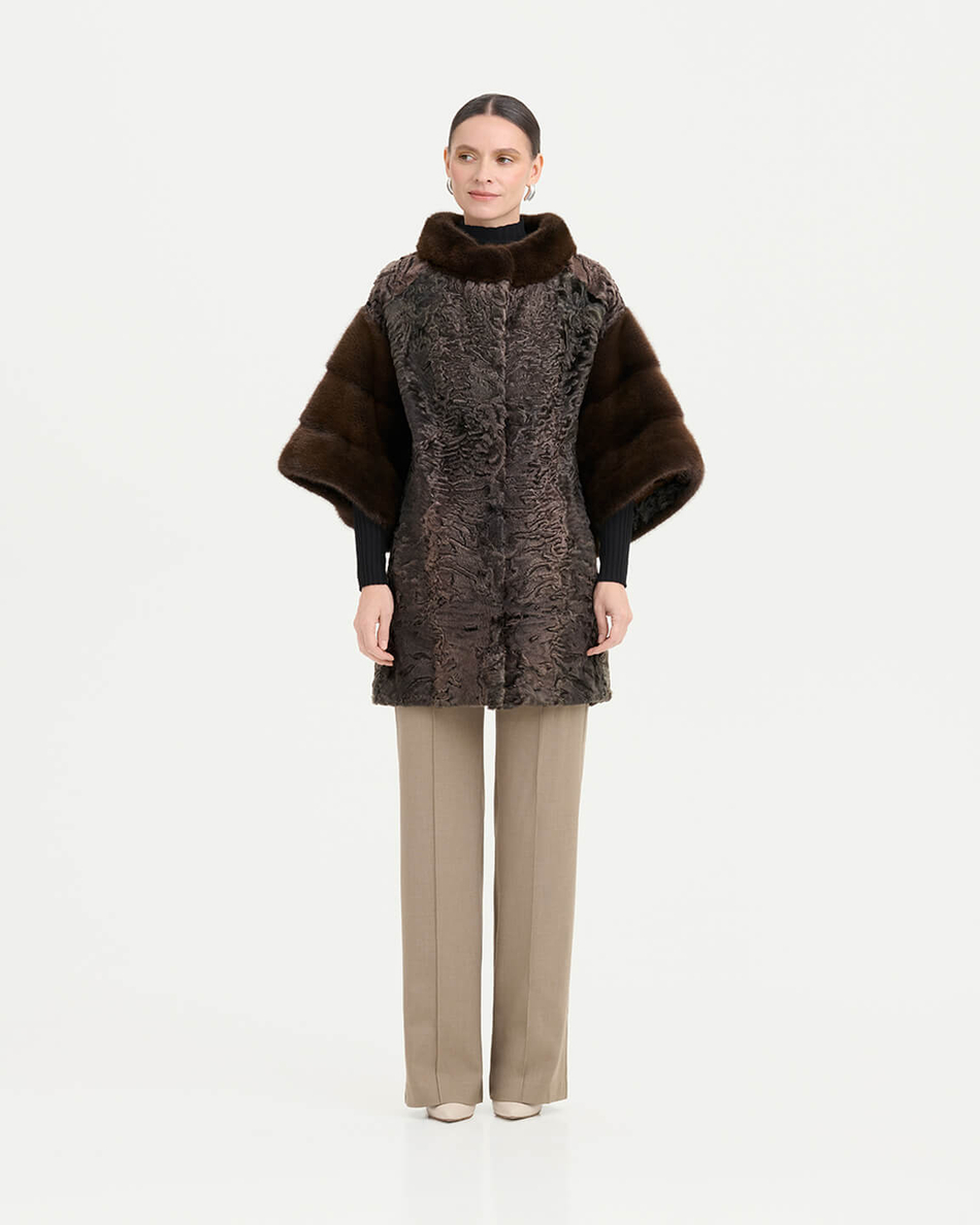 Шуба из каракуля с отделкой из меха норки