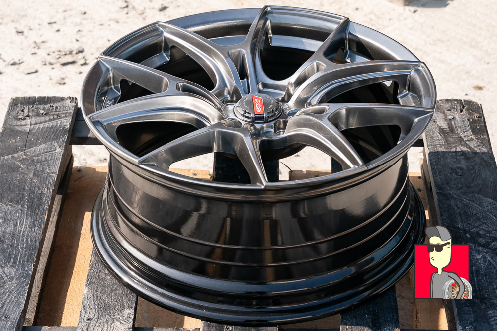 Комплект дисков Rays Gram Lights 17x7.5 et35 4x100