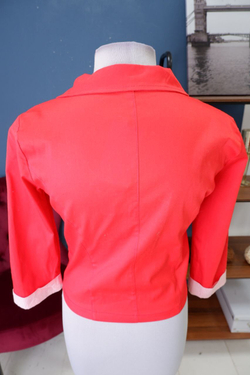 Жакет яркий 42 размер