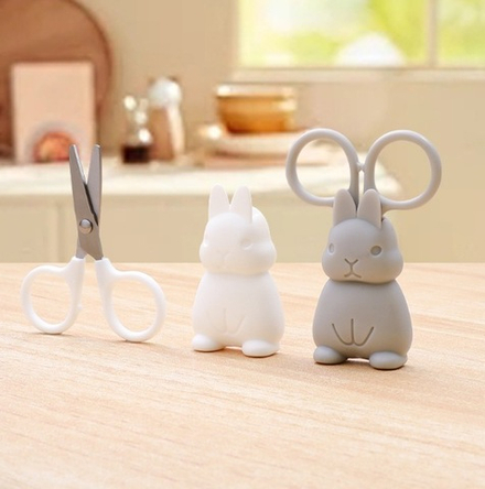 ножницы зайчик с магнитным чехлом