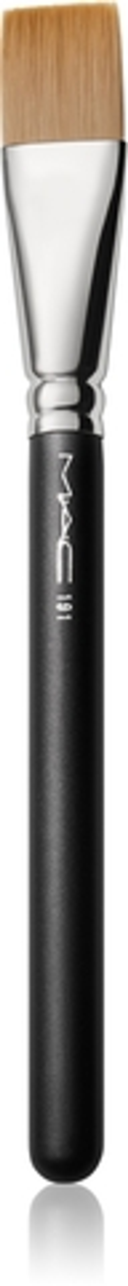 MAC Cosmetics Brush 191 Square Found Brush - Кисть для нанесения тона., 1 szt.
