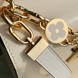 Louis Vuitton Twist MM