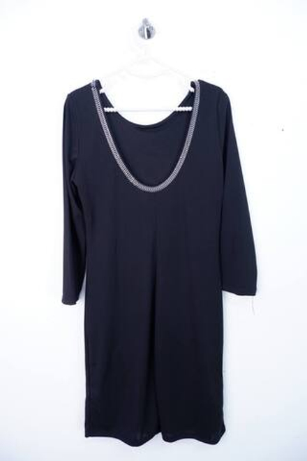 Платье H&M с красивым акцентом на вороте, маркировка 42, визуально 48 размер