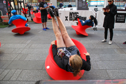 Кресло Magis Spun красное