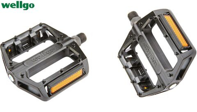 Педали WELLGO, платформенные (комплект 2 шт.) 9/16", 109x101 мм, алюминиевые, с шипами, ось Cr-Mo, B