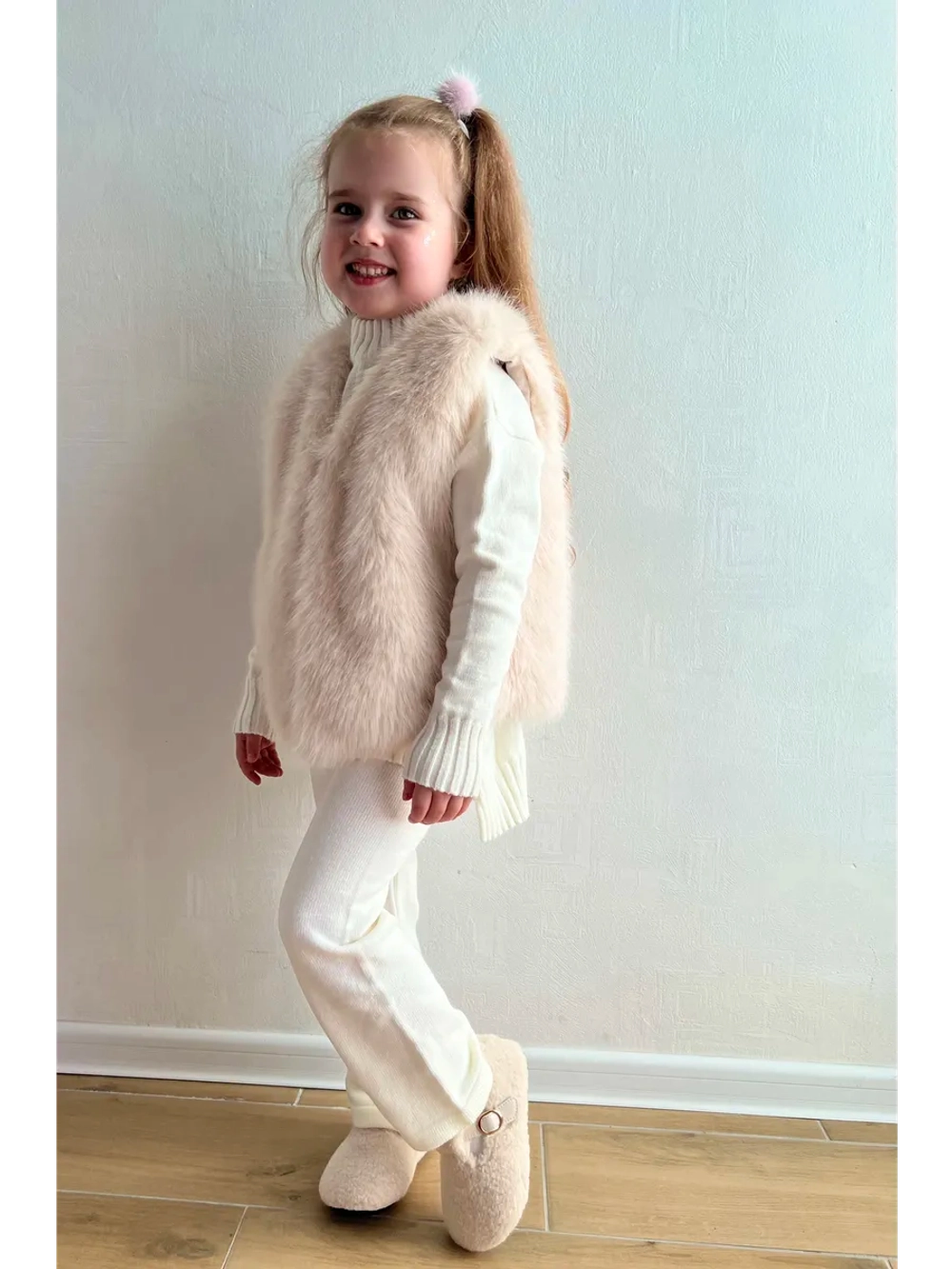 Жилет из искусственного меха