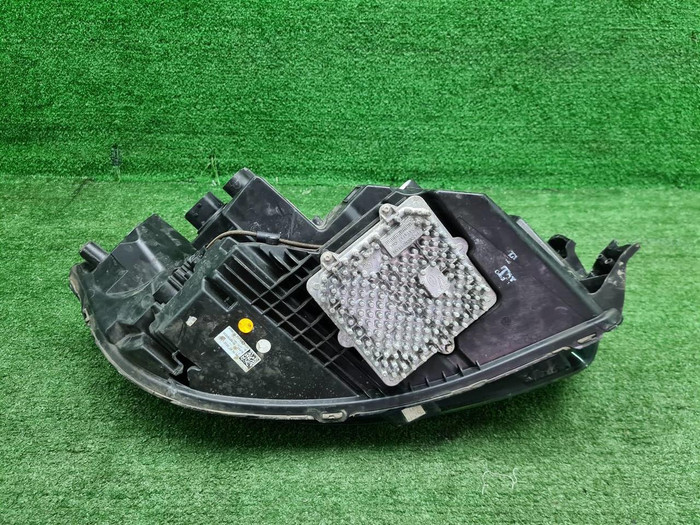 Фара левая Jaguar I-PACE (2018-н.в.) LED