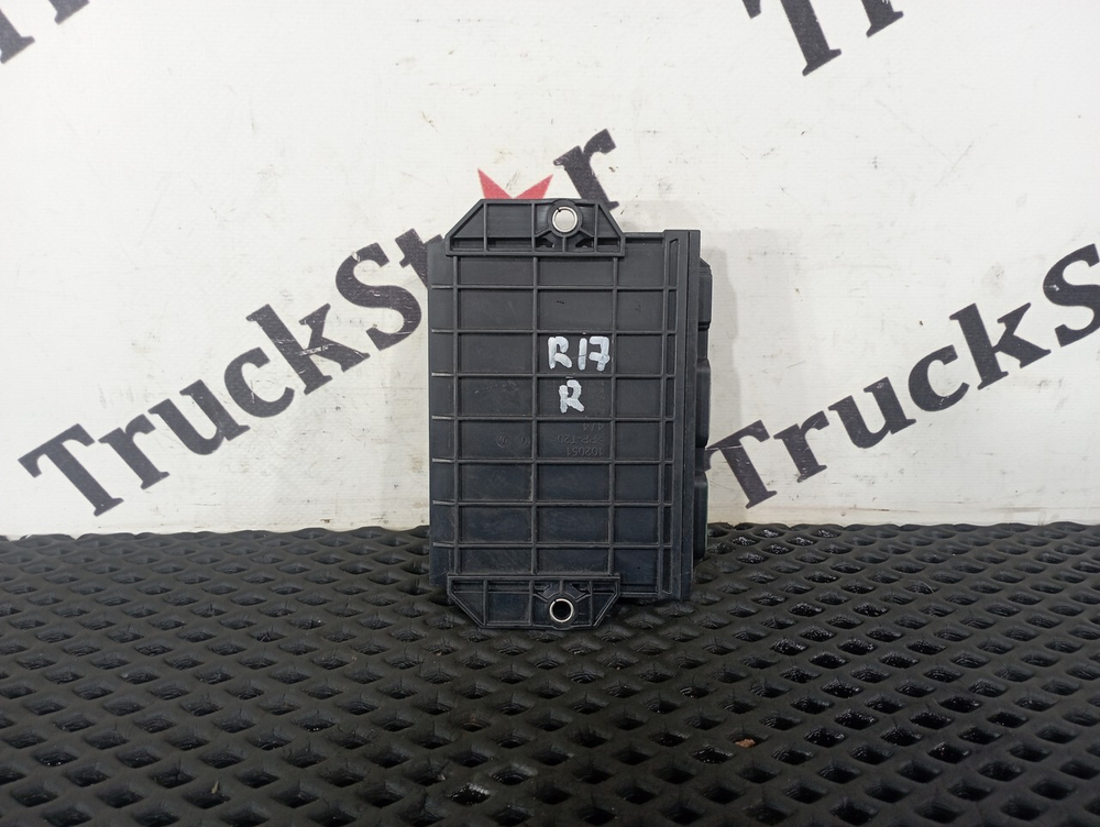 Блок управления двери правый 2020г.