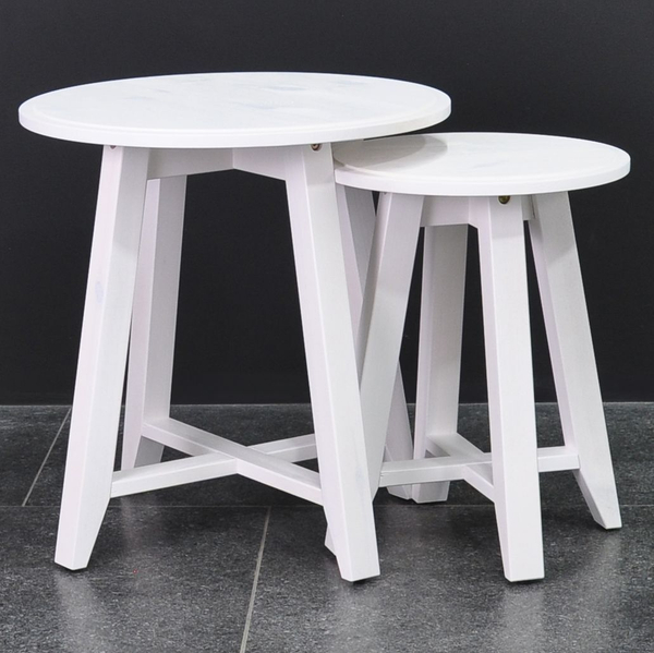 Журнальный столик, комплект приставных столиков из дерева