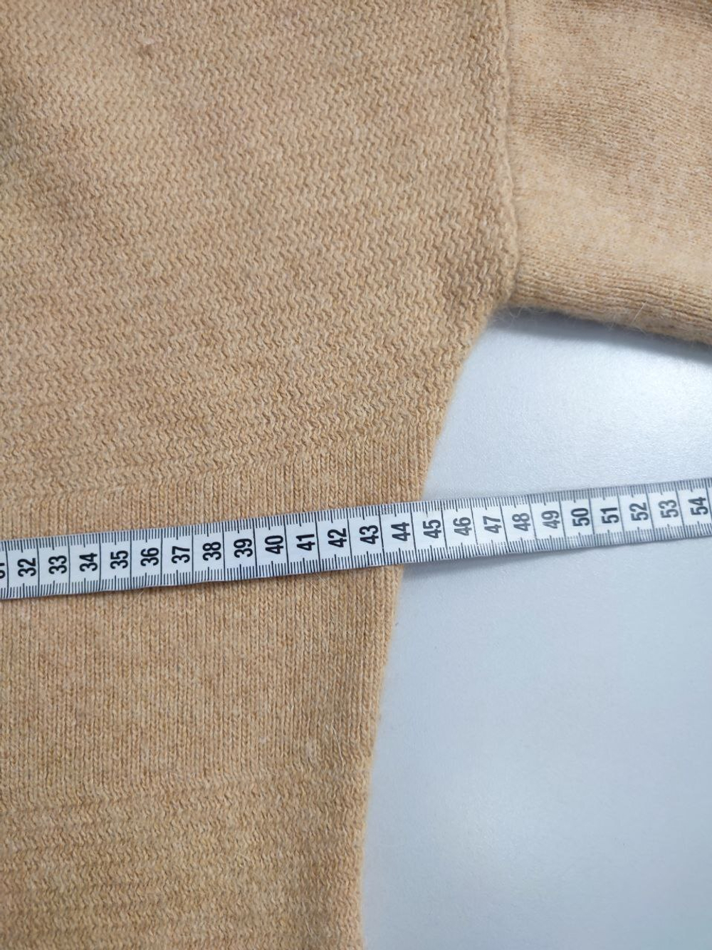 Платье однотонное шерстяное 44 размер