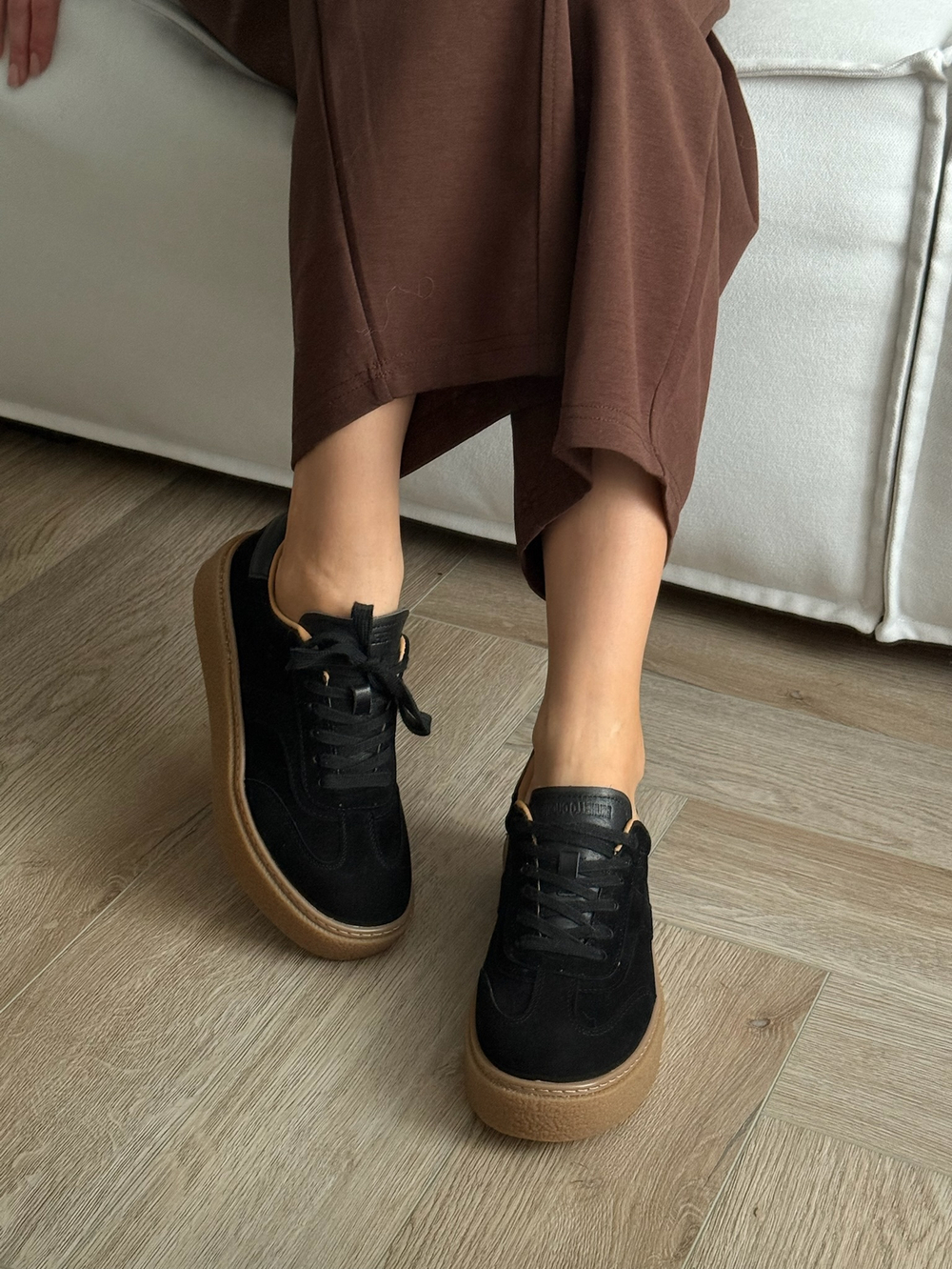 Кеды из натуральной замши