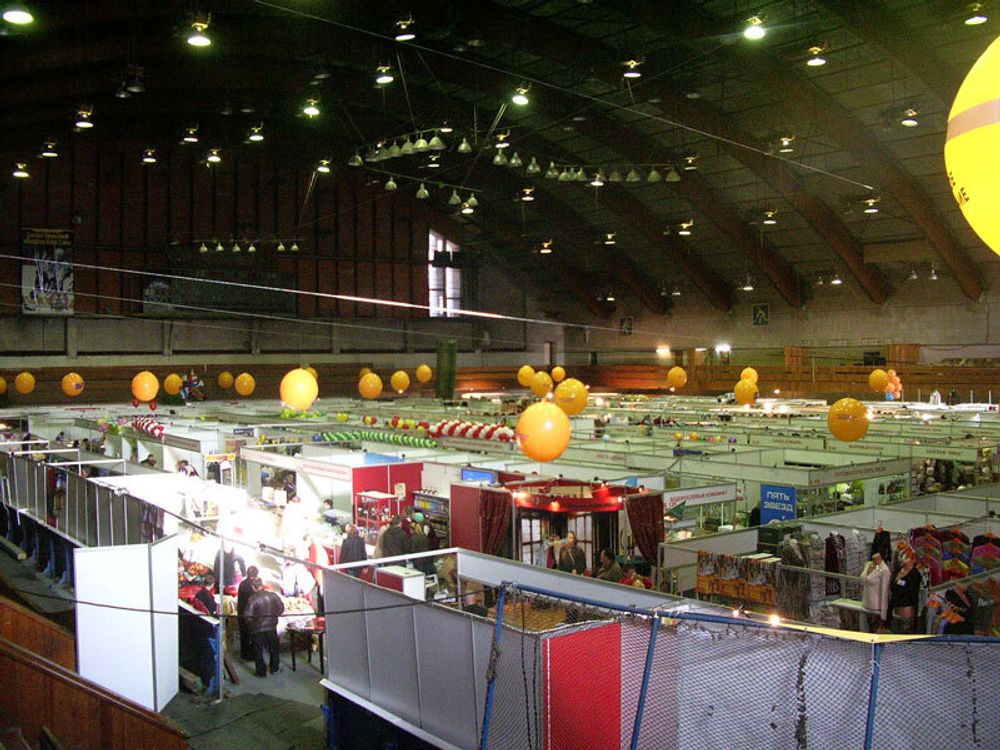 Оформление воздушными шарами городских и спортивных мероприятий