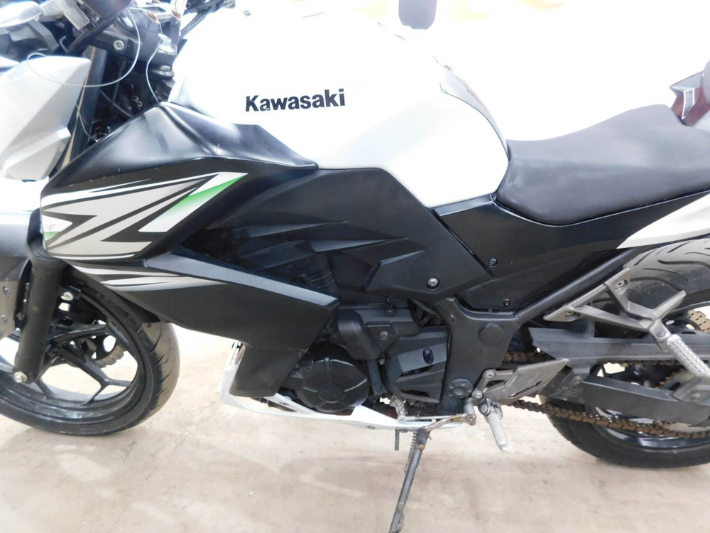 Kawasaki Z250 038313