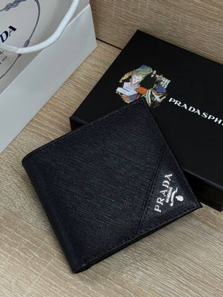 Кошелек Prada