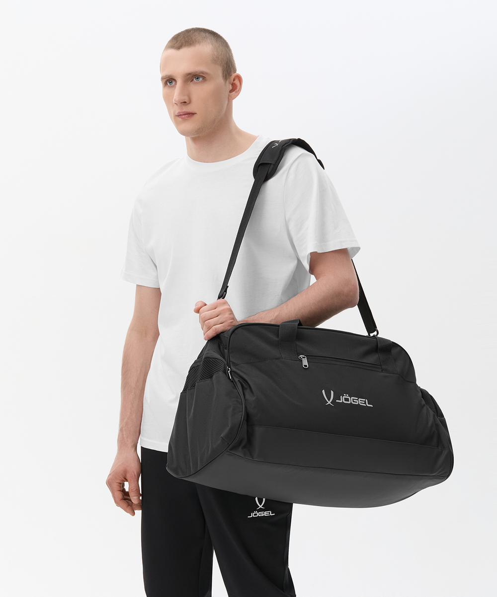 Сумка спортивная DIVISION Medium Bag, черный